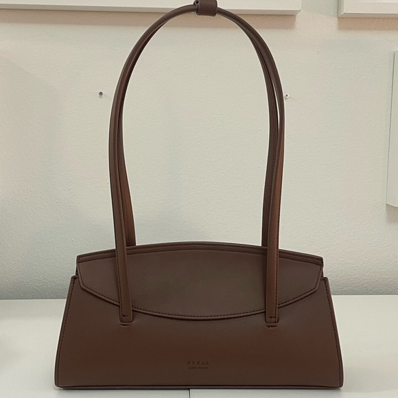Freja New York Caroline Bag in Pecan - Picture 7 of 9